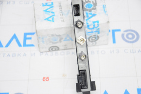AERIAL ANTENNA AMPLIFIER right Porsche Cayenne 958 11-17