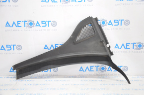 Windscreen wiper grille plastic right VW Passat b8 16-19 USA, broken