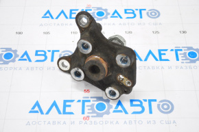 Rear right hub mounting bracket Fiat 500 12-18