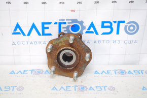 Hub front right Nissan Rogue Sport 17-22