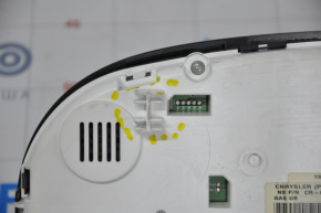 Instrument cluster Dodge Journey 11-116k, cracked mount