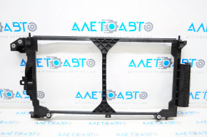 Frame square between radiators Nissan Leaf 13-17 S plastic