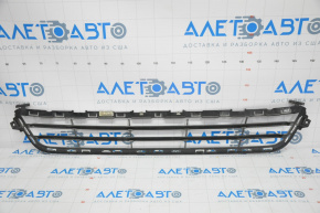 Lower grille front bumper Ford Fusion mk5 13-16 gloss cracks