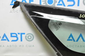 Window blind glass front left Fiat 500L 14-19 torn seal