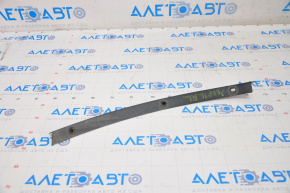 Rear left wing arch seal Jeep Grand Cherokee WK2 11-21 on the body, scratches