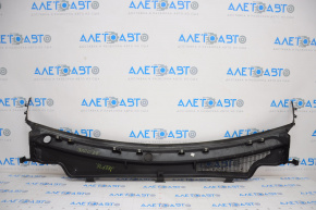 Wiper grille plastic Jeep Grand Cherokee WK2 11-15 broken fastener, cracked seal