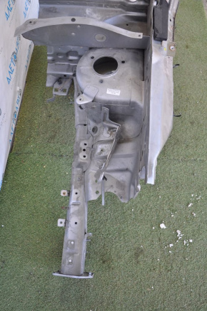 Quarter front left Jeep Patriot 11-17 silver