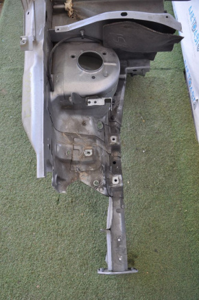 Quarter front right Jeep Patriot 11-17 silver