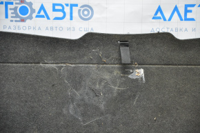 09-23 Dodge Challenger trunk floor cracked, needs dry cleaning