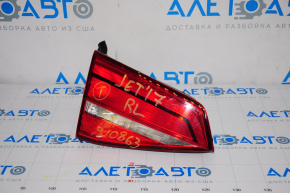 Light inside trunk lid left VW Jetta 15-15 USA halogen light, spider web, crack on glass