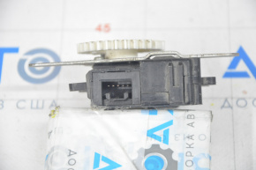 Actuator motor heater drive air conditioner left Lexus CT200h 11-17