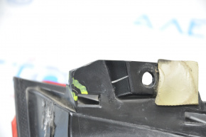Left headlight Lincoln MKX 16-18 broken glass, crack in mount