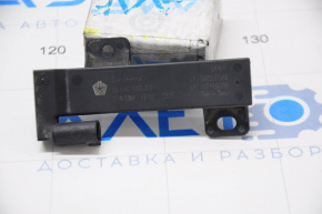 Antenna keyless tailgate Chrysler 200 11-14