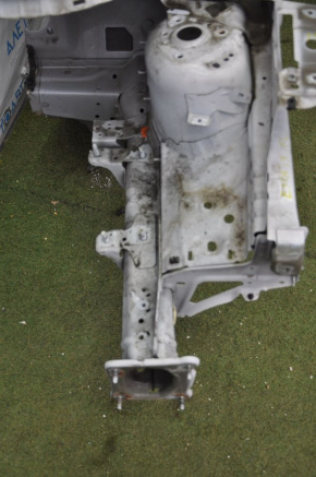 Front left quarter Ford Escape MK3 13-14 prerest, white