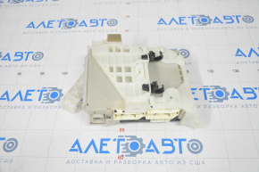 Computer multiplex network body Toyota Prius 30 10-12 with fuse box under the dashboard