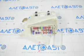 Computer multiplex network body Toyota Prius 30 10-12 with fuse box under the dashboard