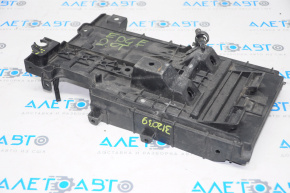 Battery tray Ford Edge 15-18 broken mount