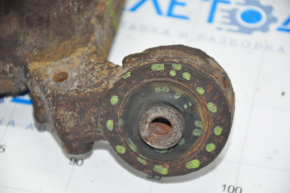 Rear left trunnion Dodge Journey 11-20 rusty, torn silent block