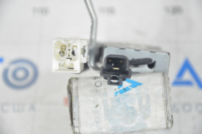 ANTENNA RADIO AMPLIFIER Lexus CT200h 11-12