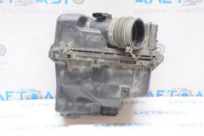 Lexus ES300 Air Filter Housing
