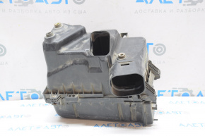Lexus ES300 Air Filter Housing
