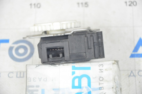 Actuator motor heater drive air conditioner lower right Lexus CT200h 11-17
