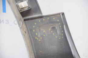 Front right wing arch trim Ford Escape MK3 13-16 pre-restoration breakage of the fastener