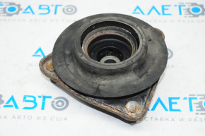 Front right shock absorber support Kia Optima 11-15 rusty