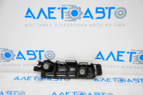 Rear bumper mount right under the lamp Chevrolet Cruze 11-16