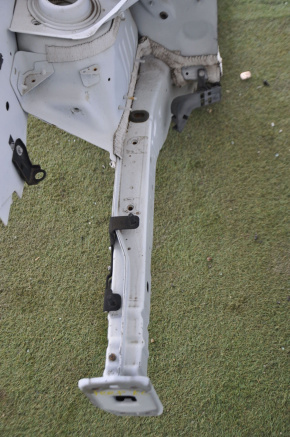 Jeep Cherokee KL 14-23 front right quarter white with central pillar