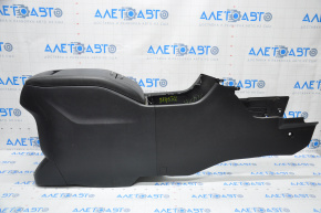 Console central armrest Toyota Highlander 14-16 black, scratches