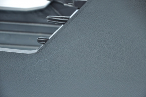 Console central armrest Toyota Highlander 14-16 black, scratches