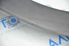 Front left wing arch trim Toyota Highlander 14-19 scratch, broken fastener