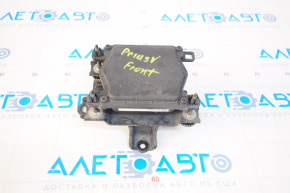 Radar cruise Toyota Prius V 12-14