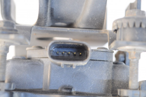 Radar cruise Toyota Prius V 12-14