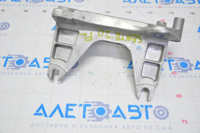 Upper left engine mount bracket Nissan Sentra 20-23