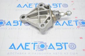 Upper left engine mount bracket Nissan Sentra 20-23 on engine