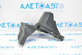 Garbage container Nissan Sentra 20-23