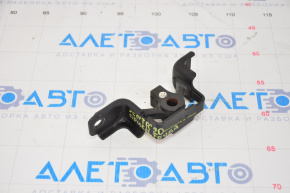 Nissan Sentra 20-24 Intake Pipe Bracket