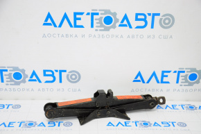 Nissan Sentra 20-25 Jack