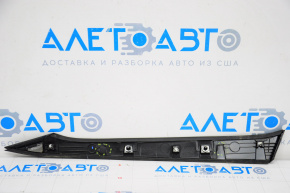 Rear left wing molding Nissan Sentra 20-24 broken fasteners