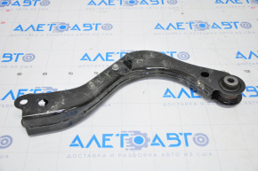 Upper rear right control arm Nissan Sentra 20-24