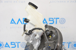 Nissan Sentra 20-22 Master Brake Cylinder with Reservoir