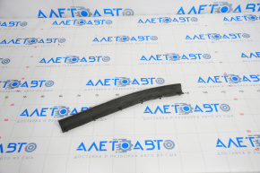 Right hood seal Chevrolet Cruze 11-16