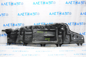 Right underbody protection Toyota Highlander 14-19 is torn