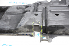 Right underbody protection Toyota Highlander 14-19 is torn