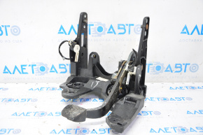 Brake pedal Chevrolet Cruze 11-15