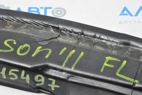 Seal wing door-wing left Hyundai Sonata 11-15 torn coating