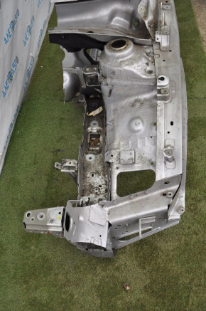 Quarter front left Chevrolet Cruze 11-16 silver