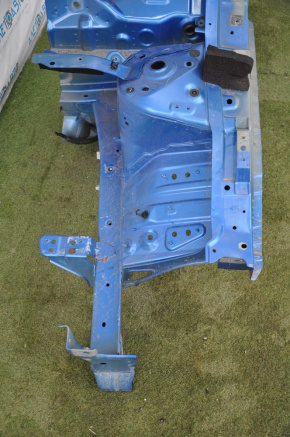 Front quarter left Nissan Sentra 20-24 blue